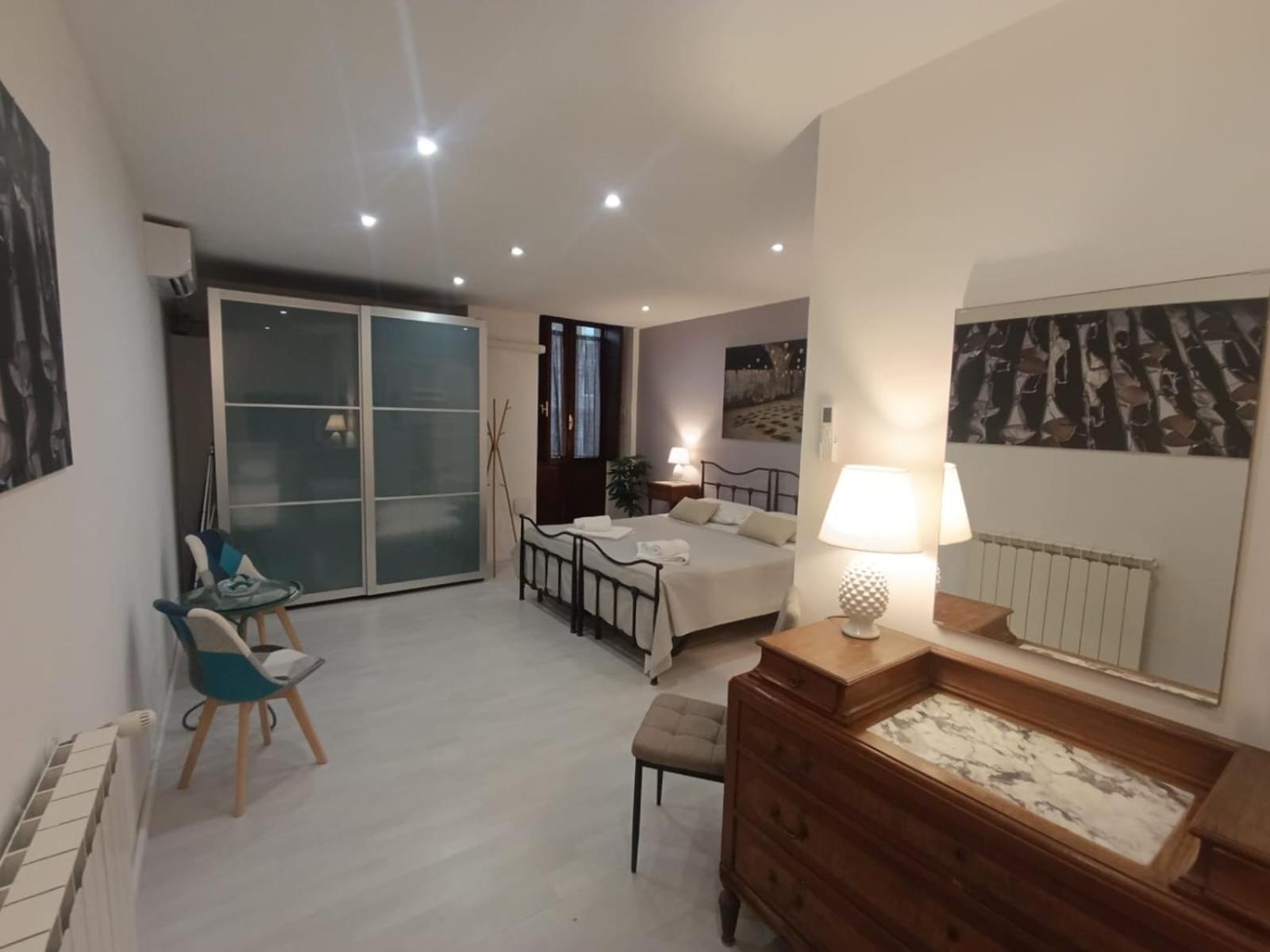 Bellini House Apartment Catania Luaran gambar